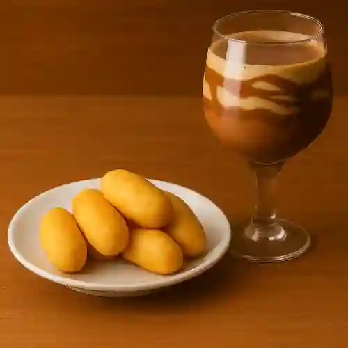 Milo Frío + 5 Deditos de Queso