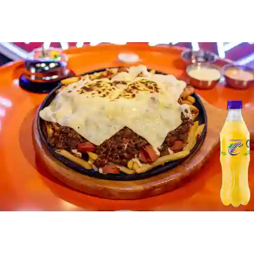 Combo Salchipapa Carne + Quatro Original 400ML