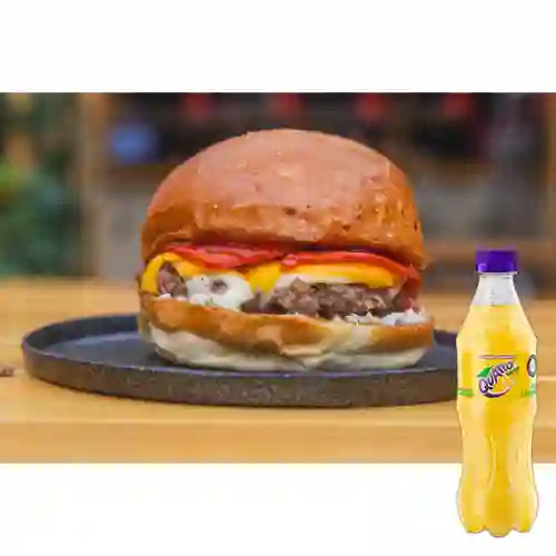 Combo Hamburguesa Rocky Balboa + Quatro Original 400ML