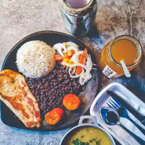 Almuerzo Del Dia