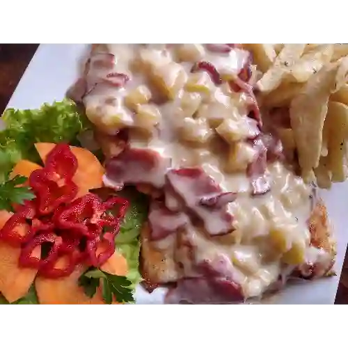 Filete de Pechuga en Salsa Hawaiana