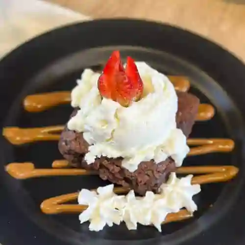 Brownie Caliente con Helado
