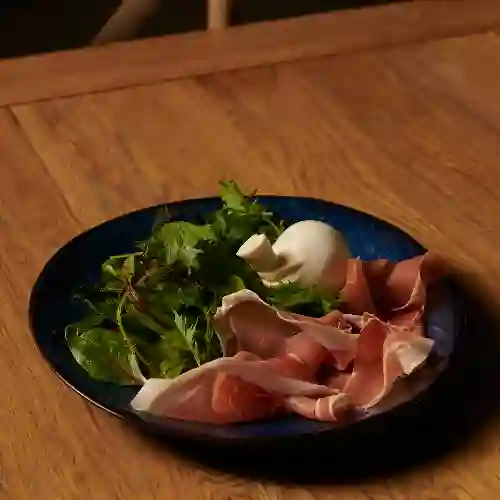 Burrata Jamón Serrano