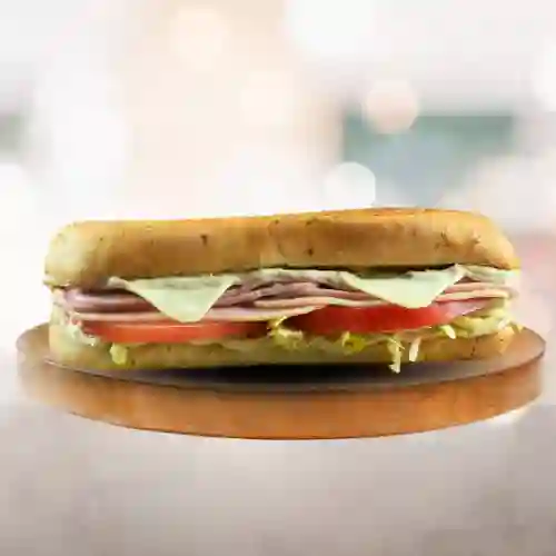 Sándwich Especial Tres Carnes