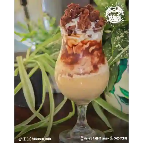 Nevado Cafe y Brownie