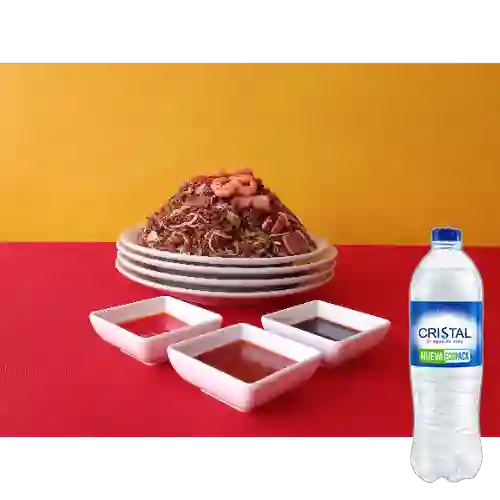 Combo ½ Chow Fan Famosa China + Cristal Sin Gas 600 ml
