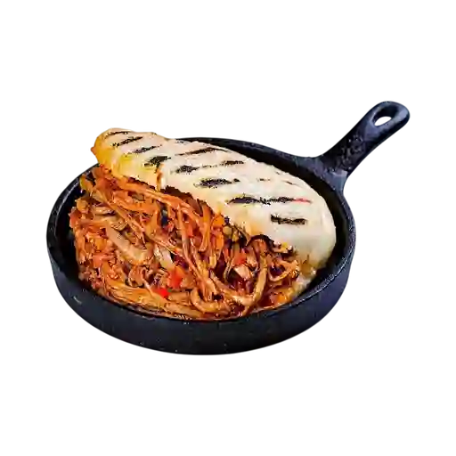 Arepa de Carne Desmechada + 1 Carne