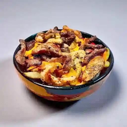 Salchipapa Carnívora