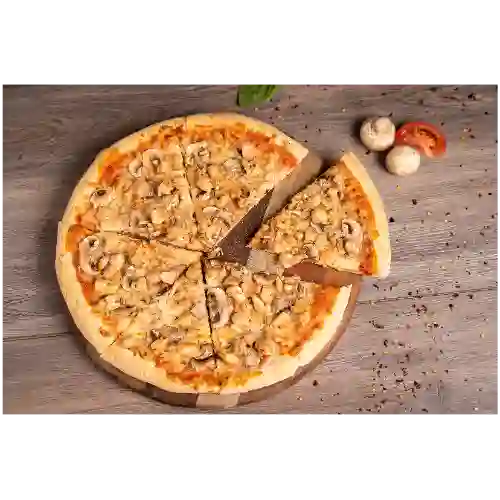 Pizza Personal Pollo Champiñón