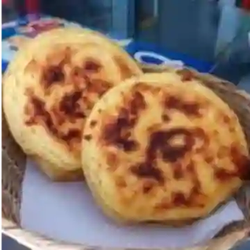 Arepa de maiz pelado