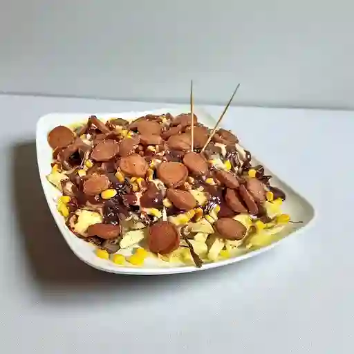 Salchipapa Mixta Mediana