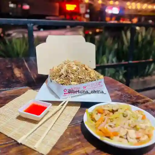 Combo familiar y chop suey