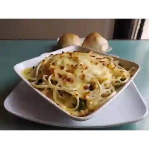 Spaguetti Pollo Espinaca