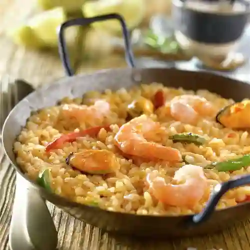 Paella Valenciana Mar y Tierra (para 2)