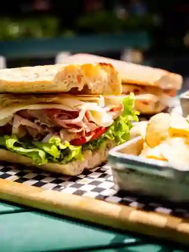 Sándwich Bello Bello