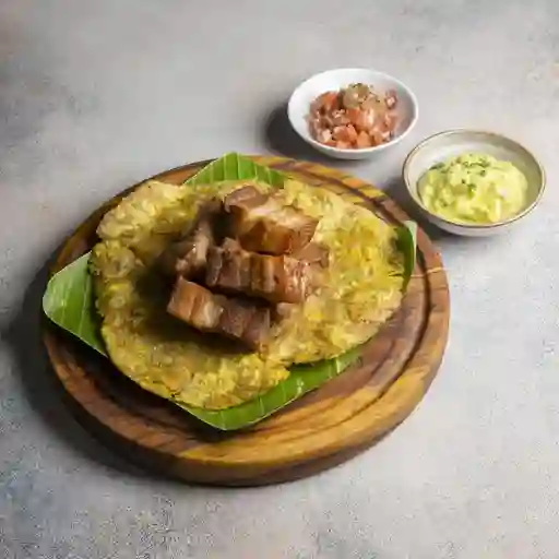 Patacón Achicharronado