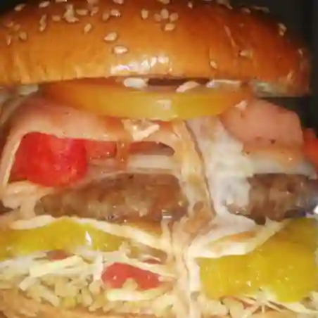 Hamburguesa Especial de la Casa