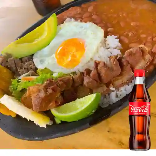Combo Bandeja Paisa + Coca Cola Original 300ML