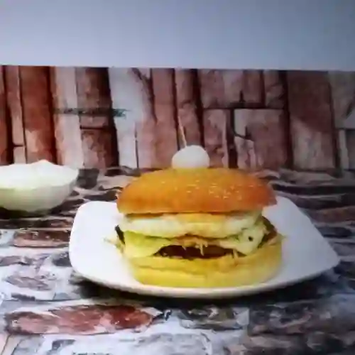Combo de Hamburguesa Criollita