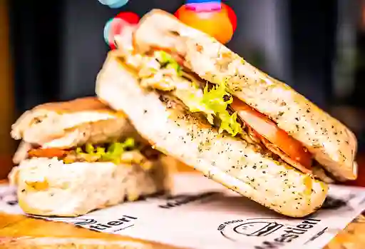 Sándwich de Pollo