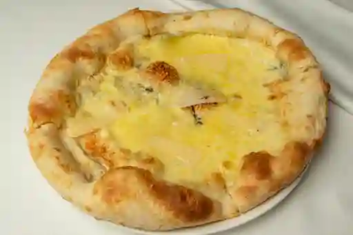 Pizza Tres Quesos