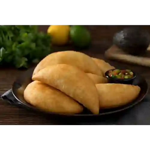 Empanada de Lomo Negro