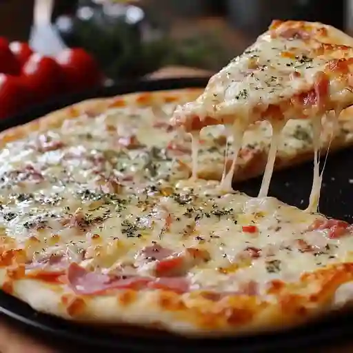 Pizza Jamón y Queso