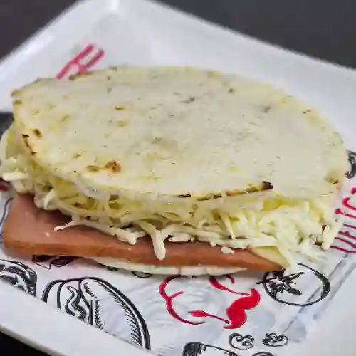 Arepa de Jamón y Queso