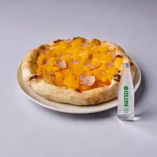 Combo Pizza Personal Hawaiana +Agua Hatsu C/Gas 300ml