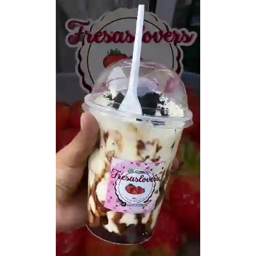 Vaso Mediano Fresas con Crema