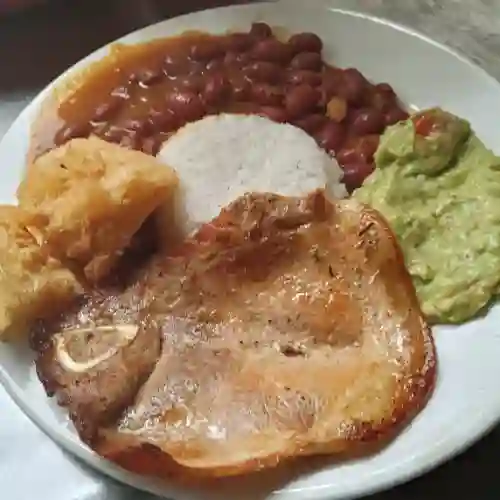 Almuerzo Corriente