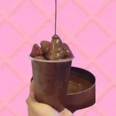 Fresas Achocolatadas 16Onz