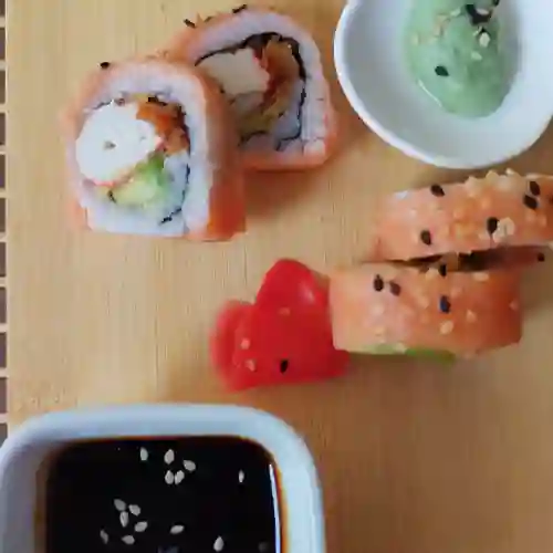 Salmón Ebi Roll