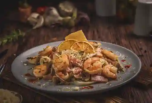Pasta Carbonara Camarones