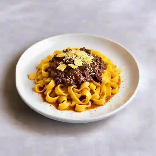 Papardelle con asado de tira