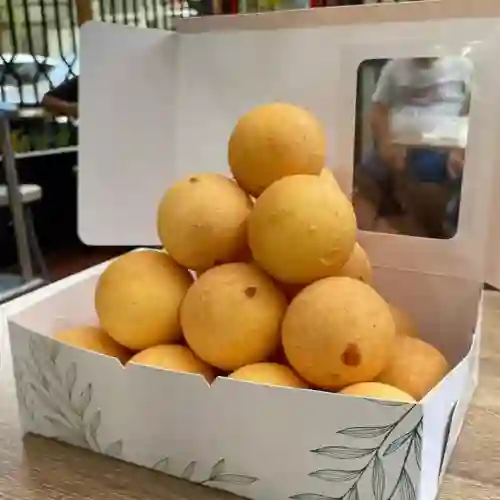 Pagas 10 Buñuelos Lleva 12