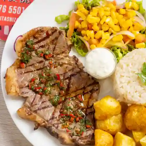 Almuerzo con Carne