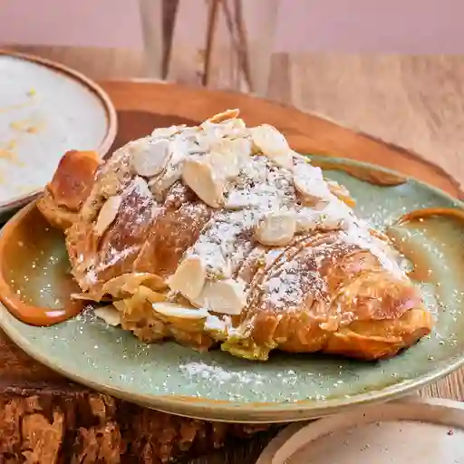 Croissant de almendras