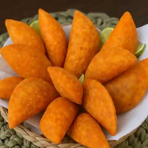Empachonas (empanadas de Lechona)