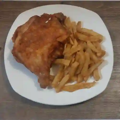 1/4 de Pollo Frito y Francesa