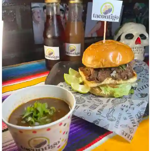 Hamburguesa de Birria