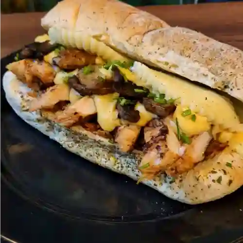 Sándwich de Pechuga y Champiñones