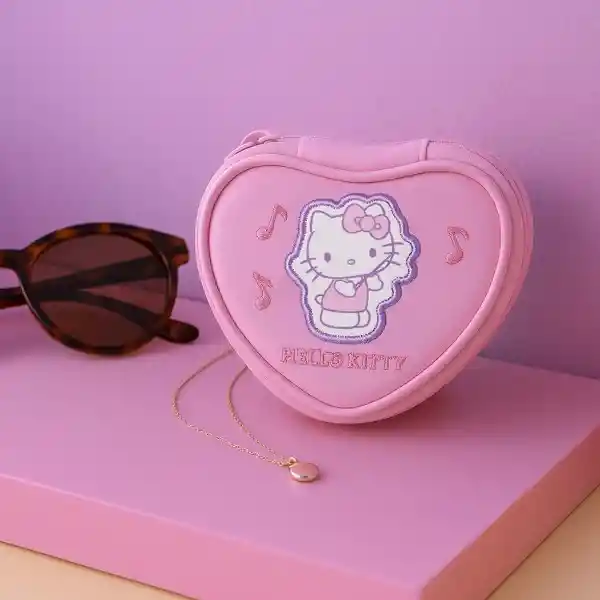 Monedero Con Corazón Bordado Hello Kitty Serie Sanrio Miniso