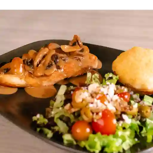 Pollo con champiñones