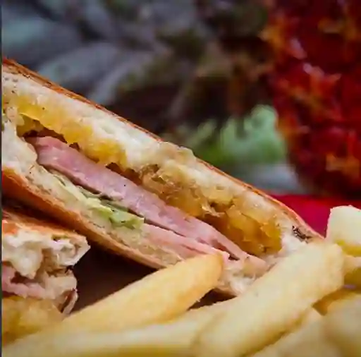 Sándwich Juana Guaguayano