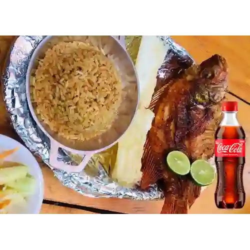 Combo Mojarra Frita + Coca Cola Original 400 ml
