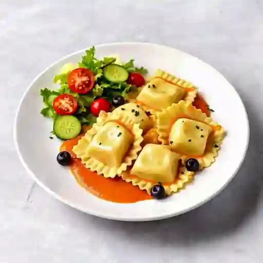 Ravioli+ Proteina+ Ensalada + Jugo