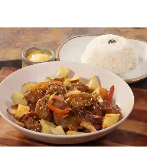 Wok Lomo Saltado