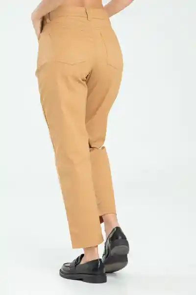 Pantalón Mom Cinco Bolsillos Color Beige Oscuro Talla 12 Ragged