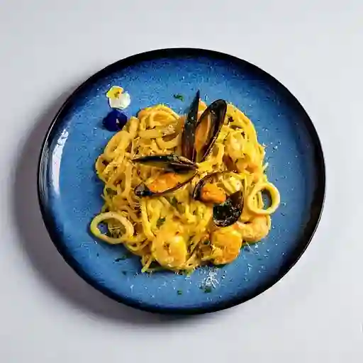 Pasta con Mariscos